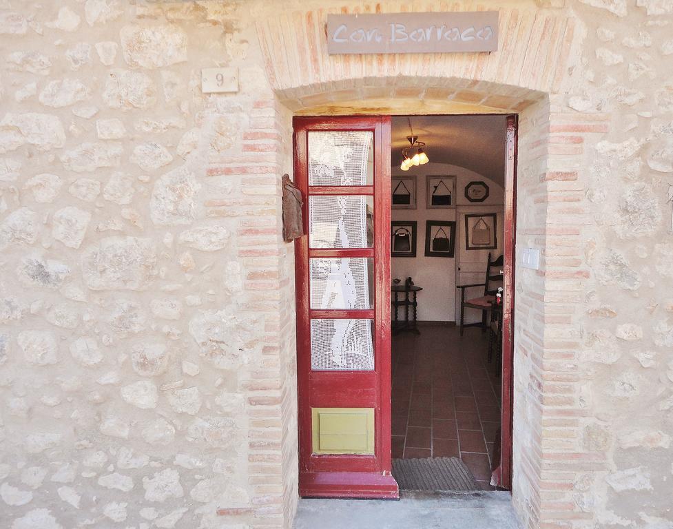Can Barraca Avinyonet de Puigventós Esterno foto